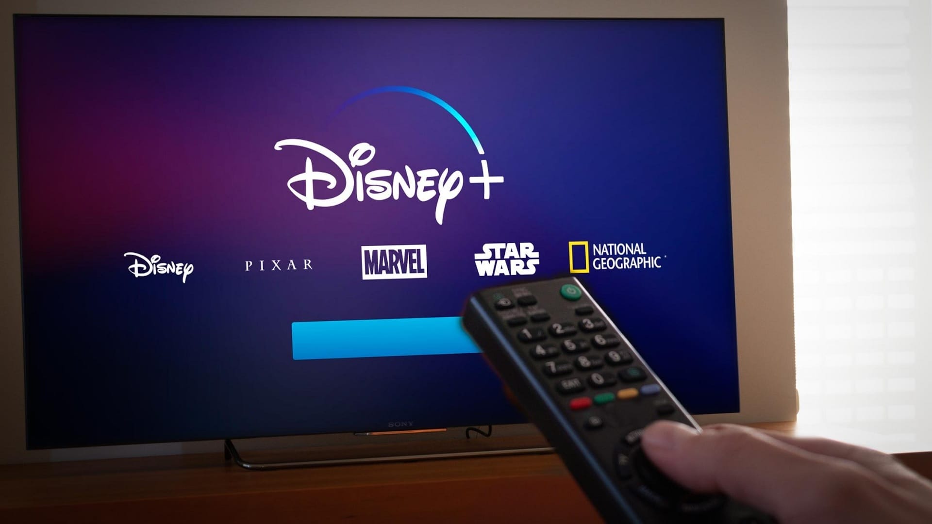 Disney+ alcanza los 10 millones de suscriptores en su primer día